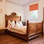 Feldmaus Hotel 3*
