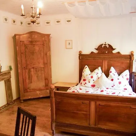 Feldmaus Hotel Olzheim